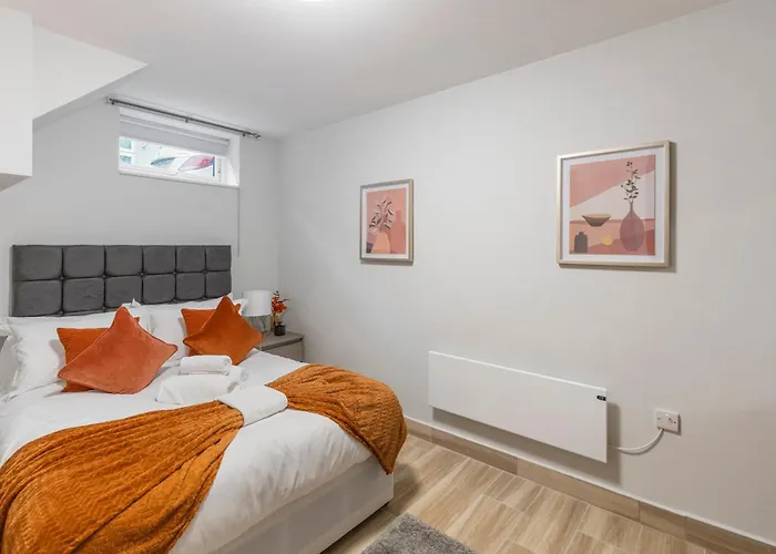 Iconic London Apartment